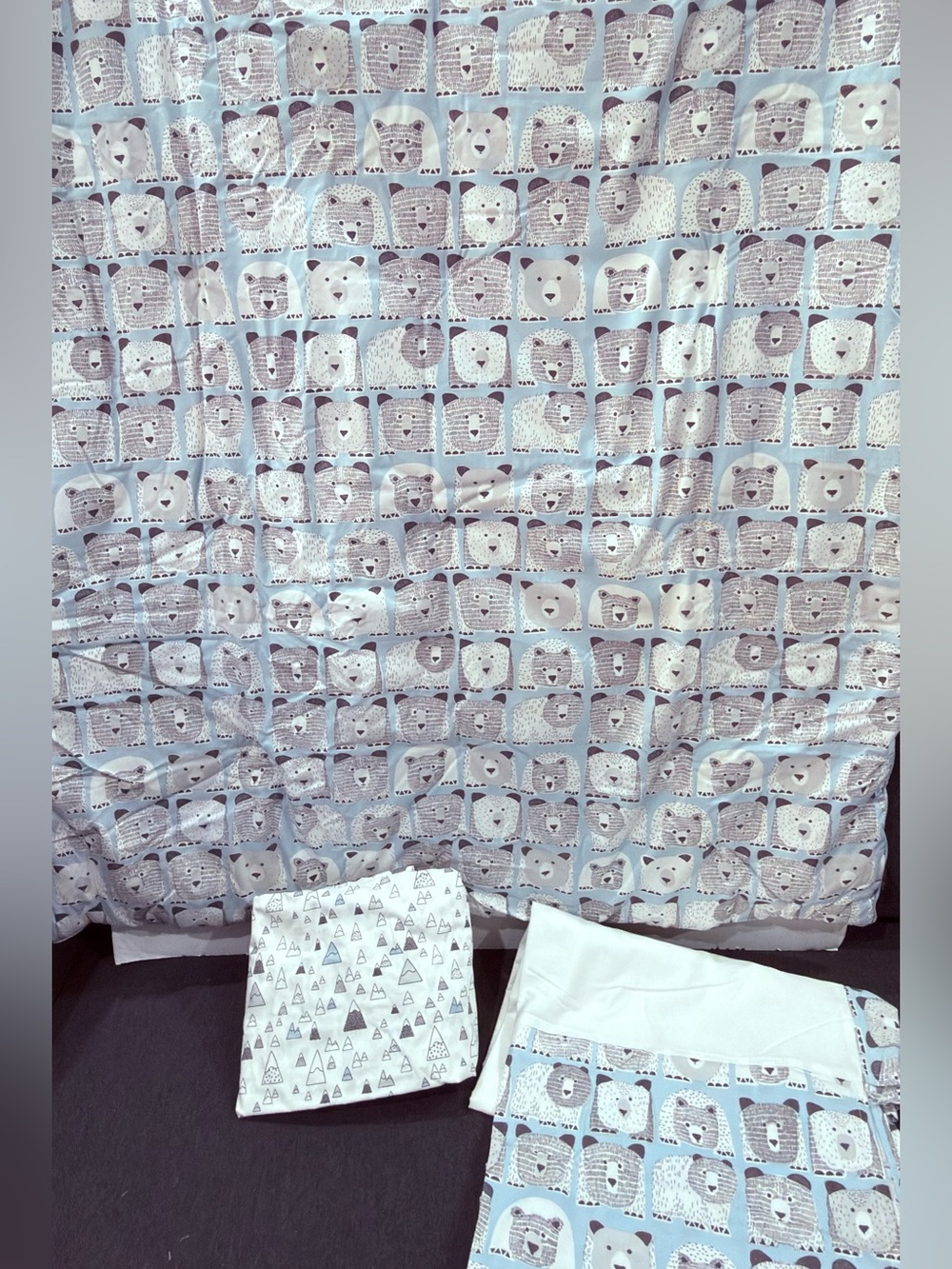 Aesthetic Bear Print Baby crib Bedding set New see details